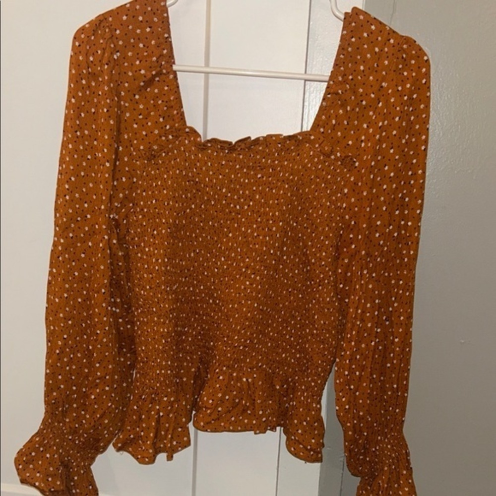 NWOT Millibon Floral Blouse